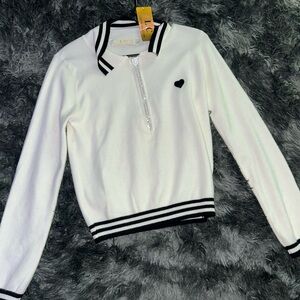 Chic White Zip-Up Jacket with Black Accents